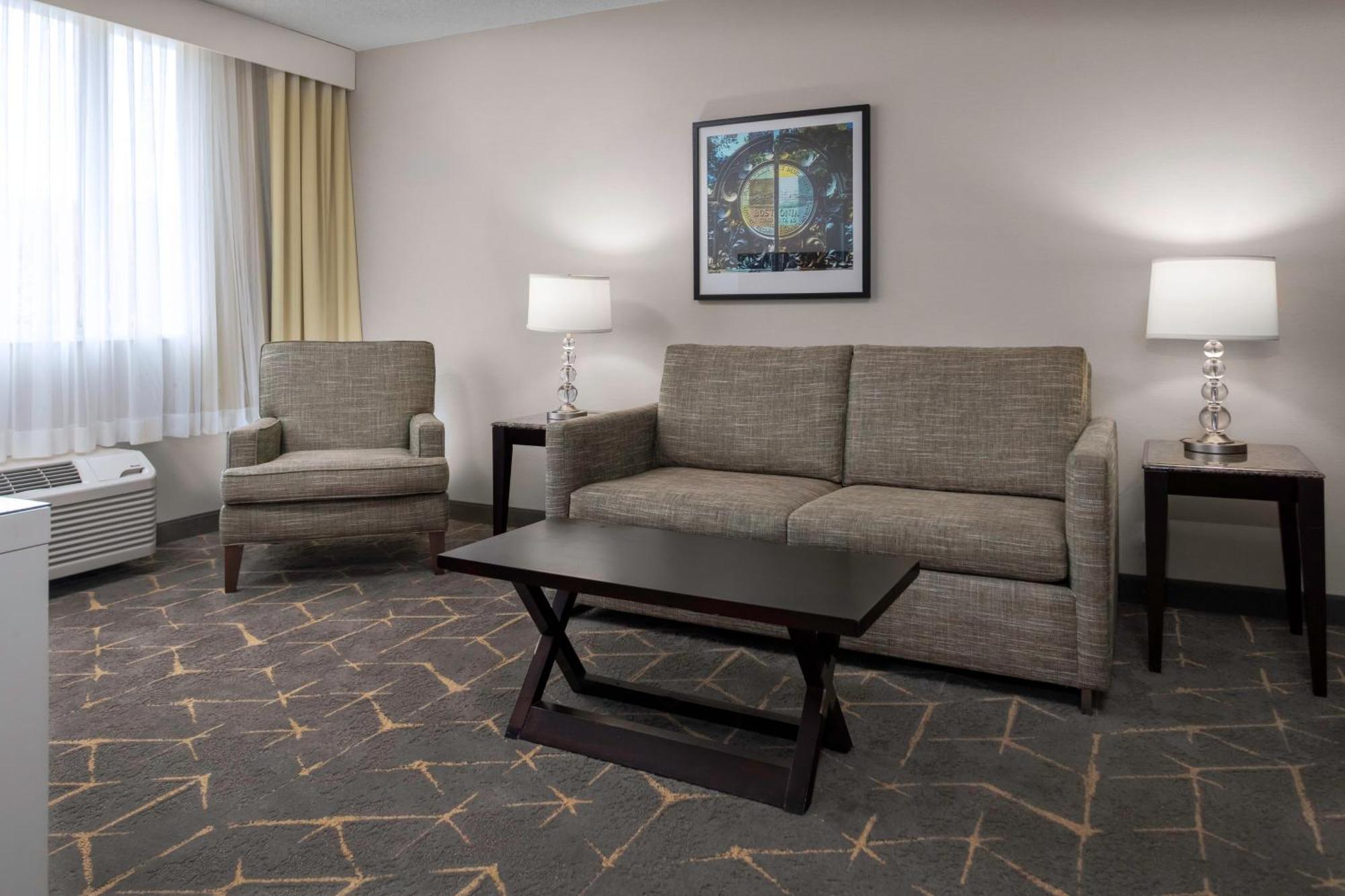 Holiday Inn & Suites Marlborough, An Ihg Hotel Bagian luar foto