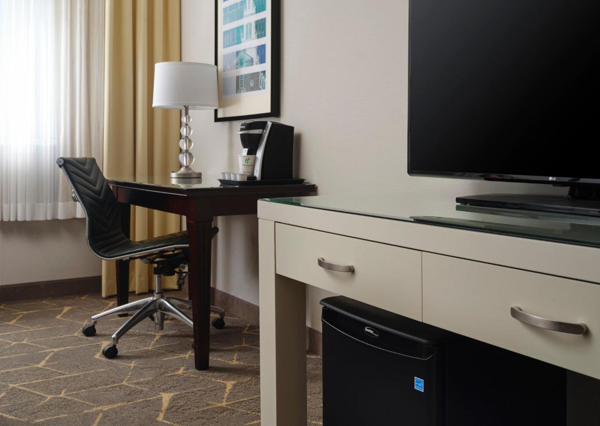 Holiday Inn & Suites Marlborough, An Ihg Hotel Bagian luar foto
